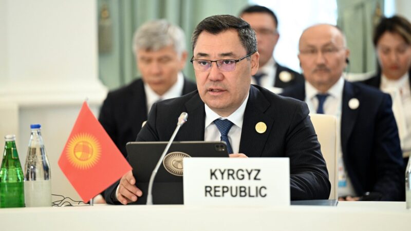 Садыр Жапаров Мажарстанга ТМУ бейформал саммитине катышат