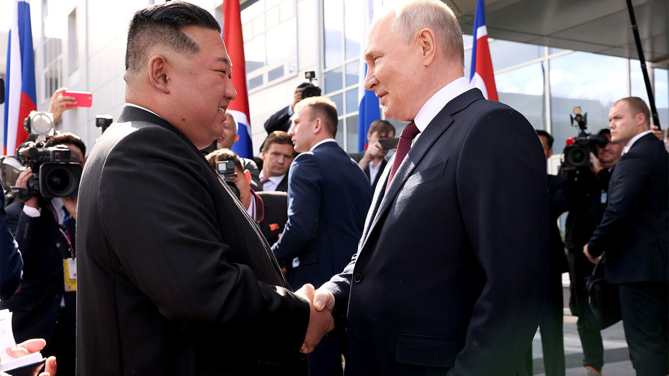 Путин Ким Чен Ынга согуштагы жардамы үчүн эмне бергени белгилүү болду